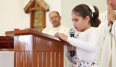 Primera Comunión de Pilar y Almudena.