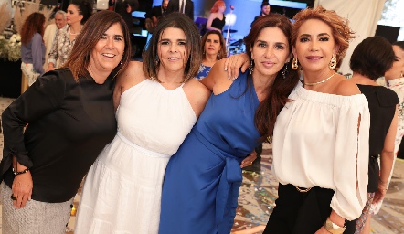 Sandra Galván, Paty Valadés, Guille de los Santos e Isabel Carrillo.