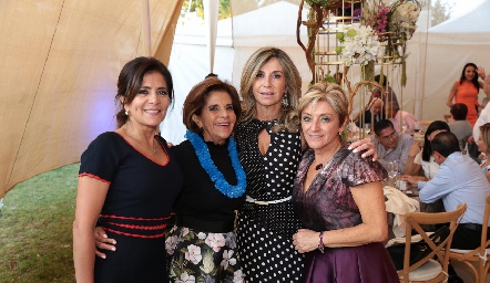  Claudia De los Santos, Guille Anaya, Márgara Herrera y Ana María Molina de Verástegui.