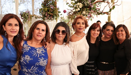  Guille de los Santos, Graciela Torres, Paty Valadés, Isabel Carrillo, Pituca Espinosa, Lupita González y Sandra Galván.