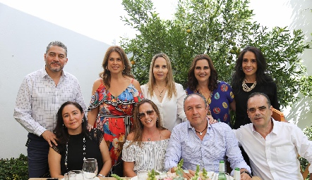  Arturo Pérez, Pily Díaz de León, Claudia Cohen, Vero Díaz Barreiro, Rosy Hernández, Laura Martínez, Claudia Pedroza, Edgardo Belgodere y Alejandro Delgado.