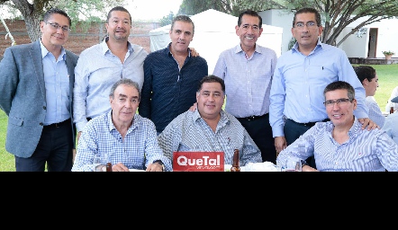 Alfonso Castillo, Daniel Pedroza, Eduardo Gómez, Félix Bocard, Gerardo Bocard, Gustavo Puente, Chapo Torres y Maurcio Alcalde.