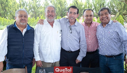 Óscar Romero, Memo Torres, Félix Bocard, Fernando Díaz de León y René Díaz.