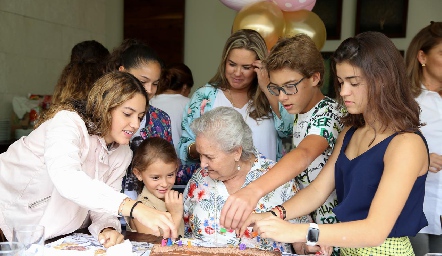 Cumpleaños de Marcela Borbolla Benavente.