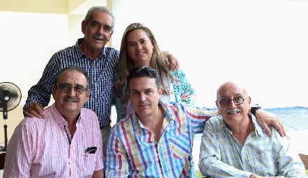  Mariano Borbolla, Daniela Benavente, Guillermo Borbolla, Güicho Fernández y Fernando Valdes.