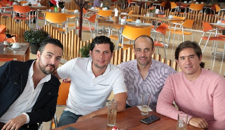  Alejandro Granados, Rodrigo Palos, Alejandro Gutiérrez y Fernando Abud.