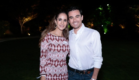  Dani Mina y Alejandro Mancilla, futuros esposos.