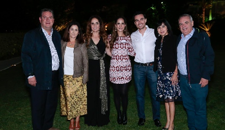  Jacobo Payán, Vero Conde de Payán, Gabriela Payán, Dani Mina, Alejandro Mancilla, Tere Guerrero y Alejandro Mancilla.