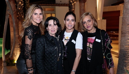  Martha Díez Gutiérrez, Lula López, Maribel Lozano y Mimí Hinojosa.