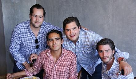 Andrés Mina, Jorge Stahl, Mauricio Sánchez y Felipe Palau.
