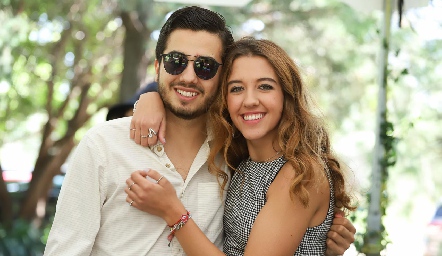  Rodrigo y Moni Michel.
