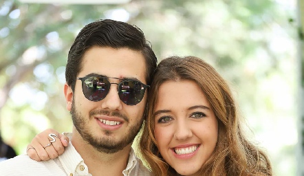  Rodrigo y Moni Michel.