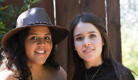  Ana Torres y Marijó Bringas.