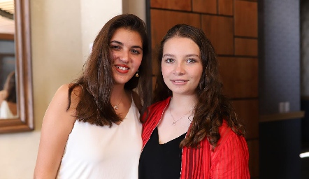  Natalia Gómez e Inés González.