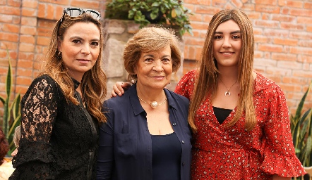 Fernanda Lozano, Nona Berrones y Ana Gaby Motilla.