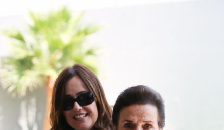  Gaby Hernández con su mamá Martha Cossío.