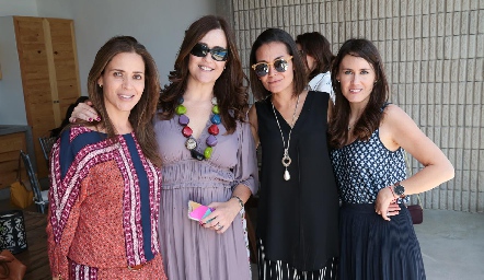  Vero Franco, Gaby Hernández, Rocío Subirana y Malena Zardain.