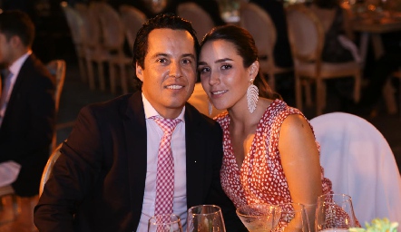  Luis de la Rosa y Ximena Castillo.