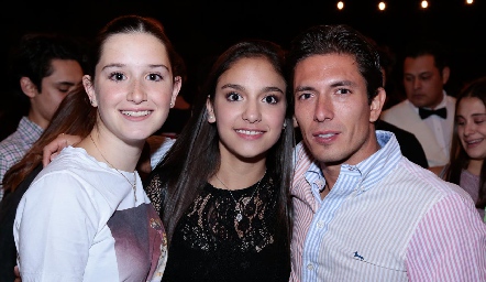 Meli Elizondo, Marijó Duque y Miguel Maya.