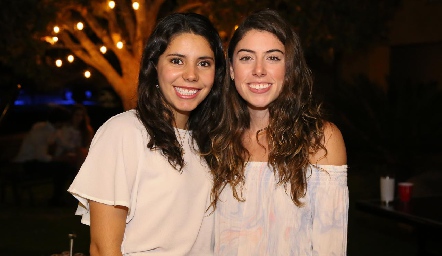  Ilse Lázaro y Andrea Vilet.