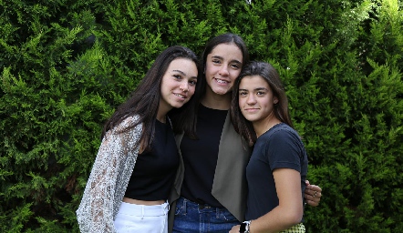 Marijó Ortiz, Andrea Herrera y Miranda Pizzuto.
