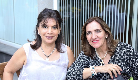  Tita Ruiz y Mónica Alcalde.