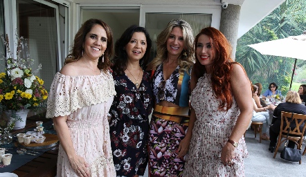  Gaby Payán, Martha Carrillo, Vero Payán y Adriana Jiménez.