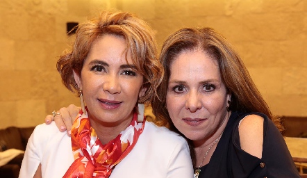 Consuegras, Isabel Carrillo de Tobías y Laura Álvarez de Lorca.