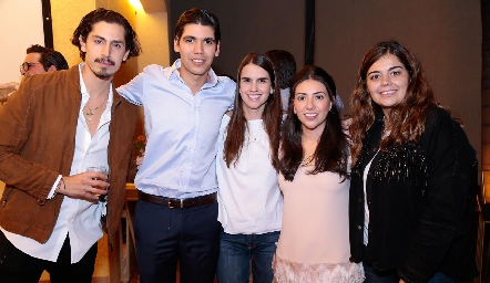 José Carlos de la Rosa, Rafael Tobías, Ana Gaby González, Cristy Lorca y María José Motilla.