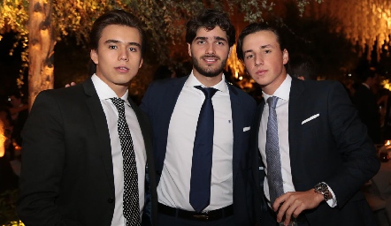  Oscar Ruiz, Santiago Gómez y Rodrigo Navarro.