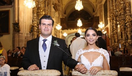  Mauricio Labastida y Sofía Álvarez ya son esposos.
