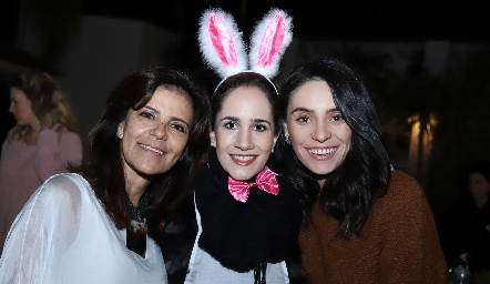  Patricia Silos, Dany Mina y Adri de la Maza.