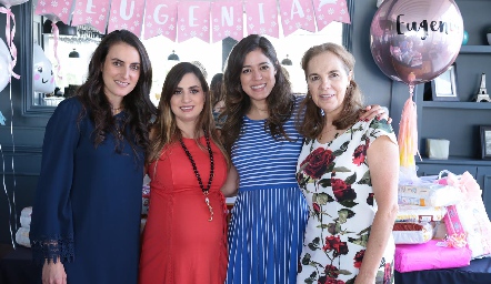  Fernanda Sainz, Montse Muñiz, Claudia Martínez y Claudia Neumann.