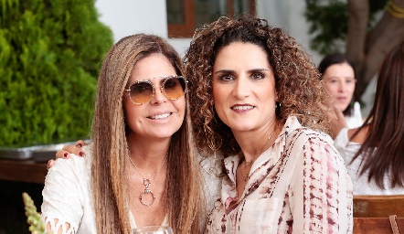  Martha Díez Gutiérrez y Berenice Díaz Infante.