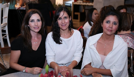  Mariana Ávila, Irene García y Soraya Peña.
