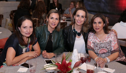  Montserrat Fernández, Cynthia Aguilera, Ana Hernández y Lilia Acuña.