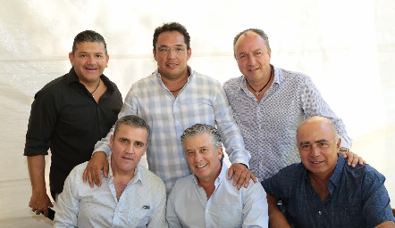  Tito González, Tony Ascanio, Edgardo Belgodere, Eduardo Gómez, Jorge Gómez y Juan Manuel Córdova.