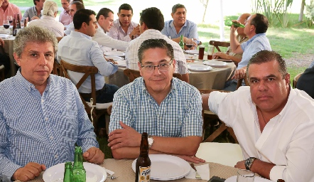 Virgilio Garza, Alfonso Castillo y Carlos Esparza.