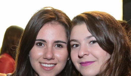  Daniela Monsiváis y Ana Pau Carvajal.