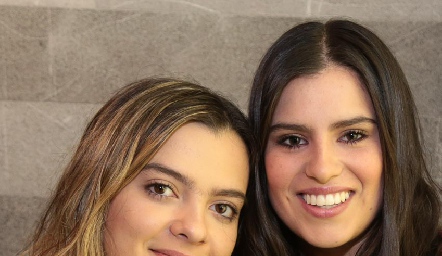  María Inés Macías y Cassandra Nava.