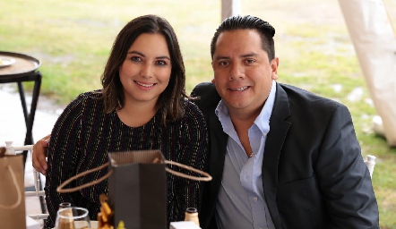 Gabriela Rivera y Héctor Gómez.