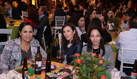  Susana Humara, Rocío Rubio y Patricia Loredo.