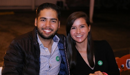  Jorge Méndez y Valeria.