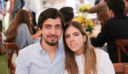  Guillermo Alonso y Marisa Tobías.