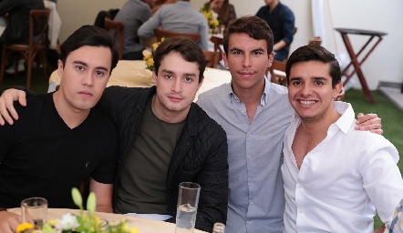  Daniel Estrada, Carlos Torres, Abraham Tobías y Marcelo Pérez.