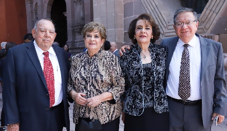 Jacobo y Yolanda Payán, Juana María Atisha y Juan Ramírez.