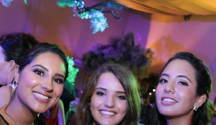 Ana Martha Rocha, Ilse Siller y Ana Paula Silva.