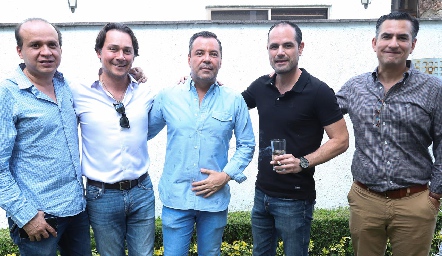  Alfredo Ponce, Sergio Benavente, David Lozano, Antonio Dahda y Jansen Herrera.