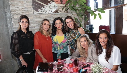  Maribel Lozano, Roxana Serna, Ana Irma Ramos, Guadalupe Bárcena, Claudia Quiroz y Delia Iduarte.