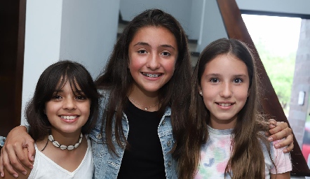  Sofía, Isa y Camila